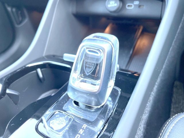 VOLVO VOLVO XC40 2024