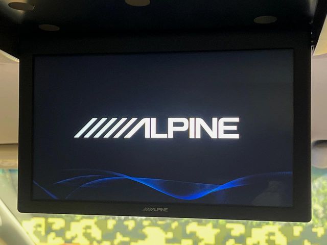 TOYOTA VELLFIRE 4WD 2019