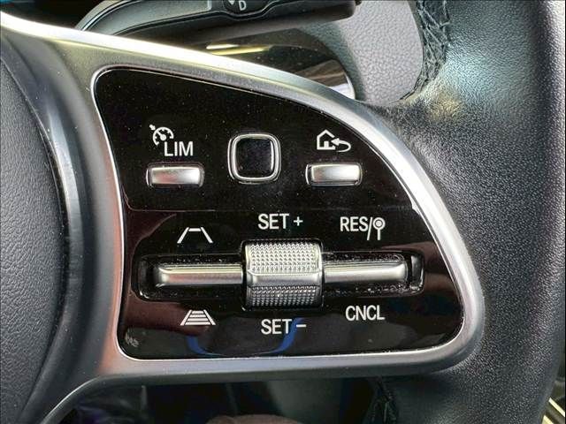 MERCEDES BENZ MERCEDES BENZ GLA class 2020