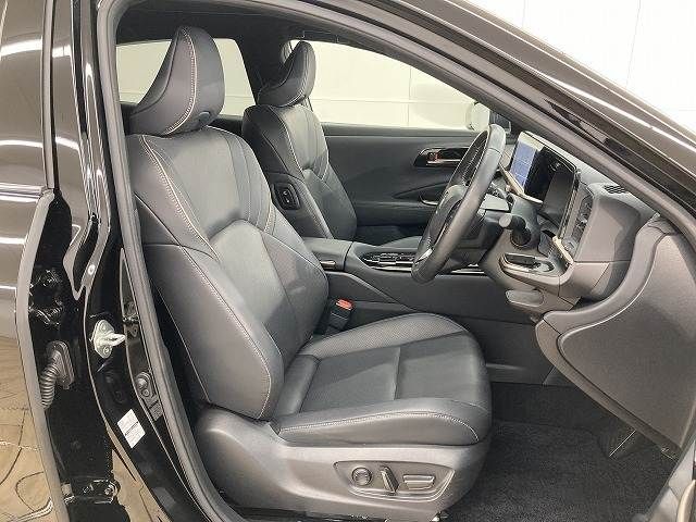 TOYOTA CROWN SPORT 2025