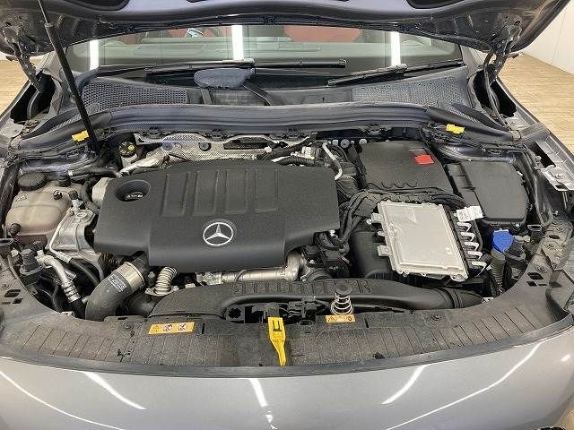 MERCEDES BENZ MERCEDES BENZ GLA class 2020