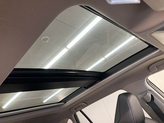 TOYOTA RAV4 4WD 2023