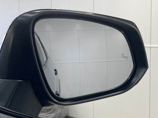 TOYOTA RAV4 4WD 2023