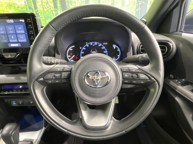 TOYOTA YARIS CROSS HYBRID 2023