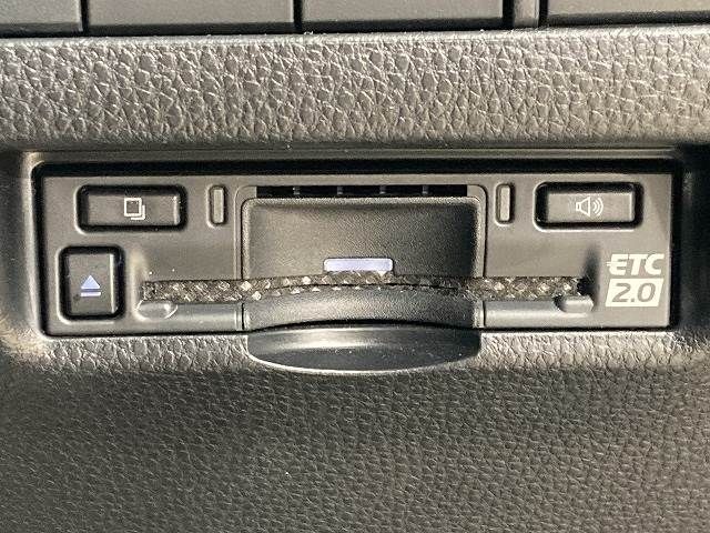 TOYOTA HARRIER 2WD 2024