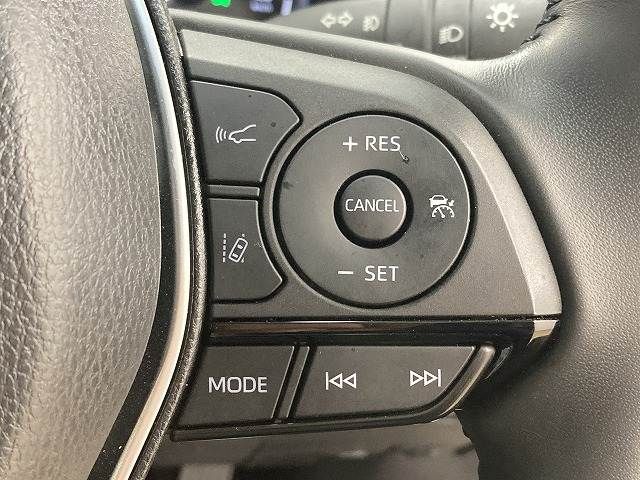 TOYOTA HARRIER 2WD 2024