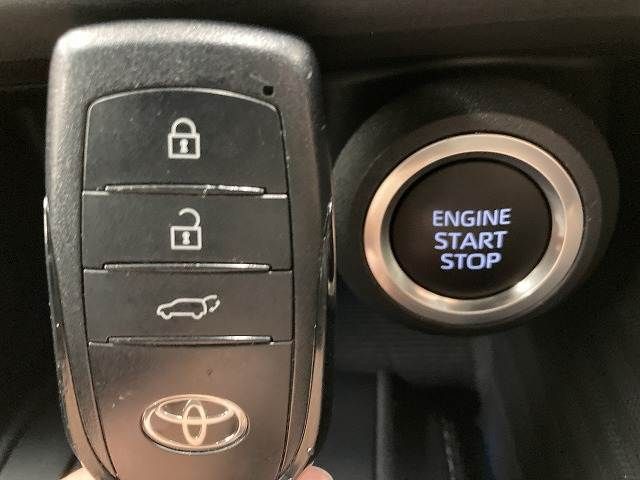 TOYOTA HARRIER 2WD 2024