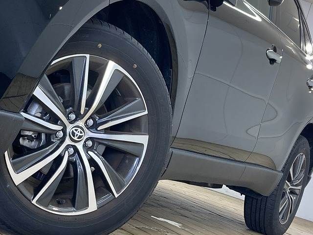 TOYOTA HARRIER 2WD 2024