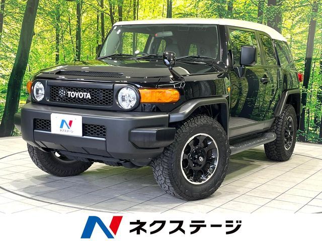 TOYOTA FJ CRUISER 4WD 2014