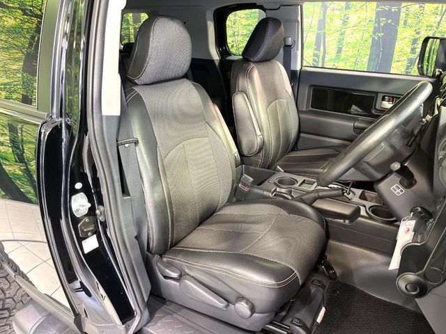 TOYOTA FJ CRUISER 4WD 2014