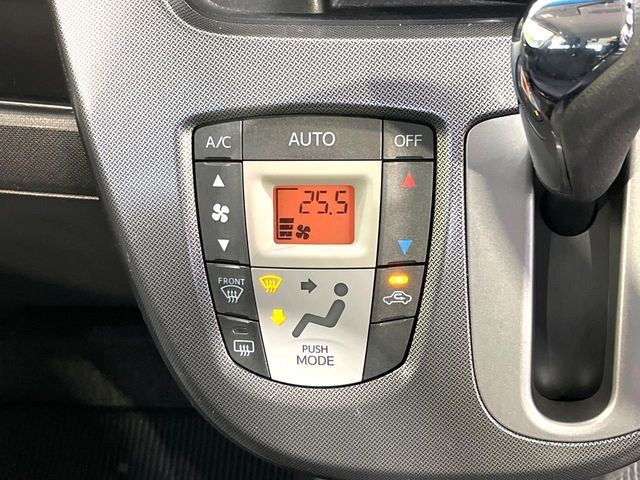 DAIHATSU MOVE CUSTOM 2013