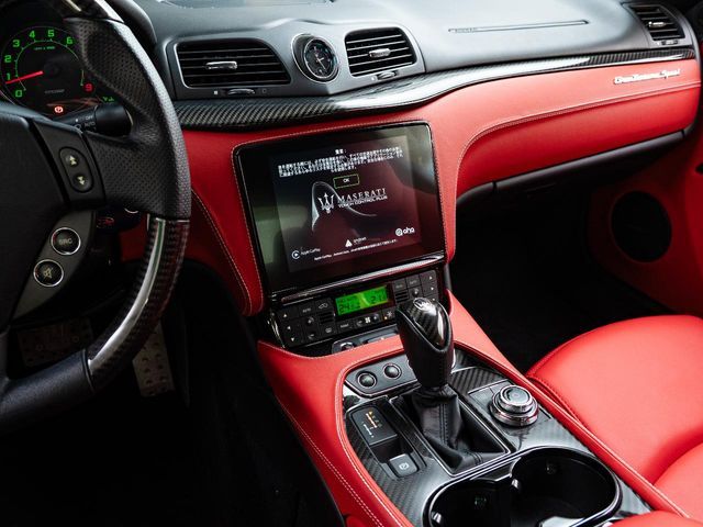 MASERATI MASERATI GRANTURISMO 2018