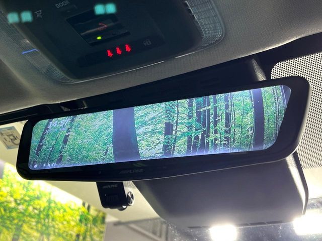 TOYOTA PRIUS 4WD 2023