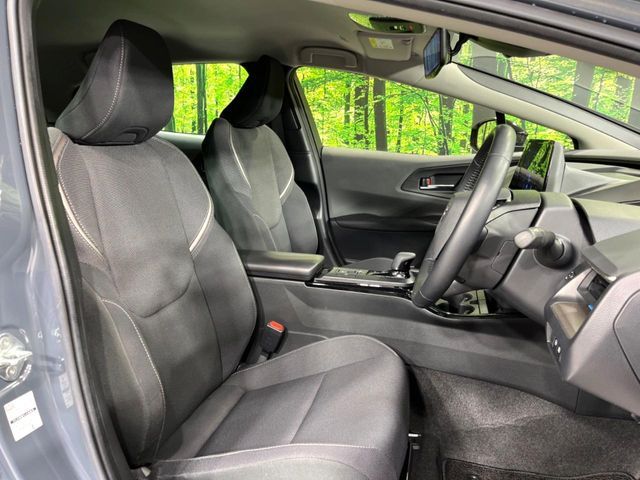 TOYOTA PRIUS 4WD 2023