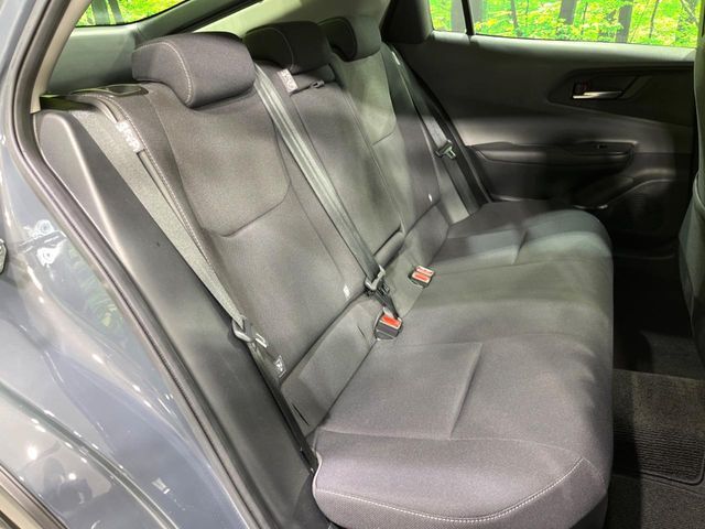 TOYOTA PRIUS 4WD 2023