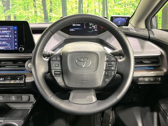 TOYOTA PRIUS 4WD 2023