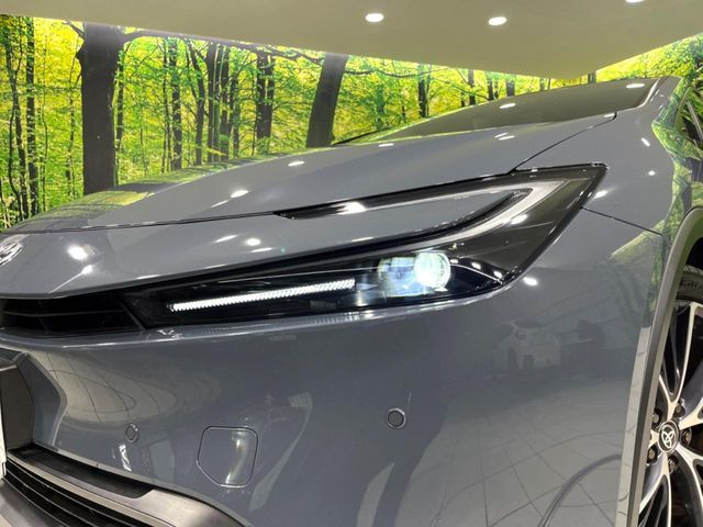 TOYOTA PRIUS 4WD 2023