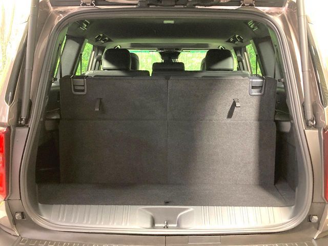 TOYOTA LANDCRUISER 250 2024