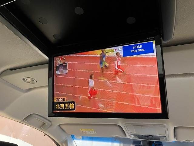 MITSUBISHI DELICA D:5 4WD 2019