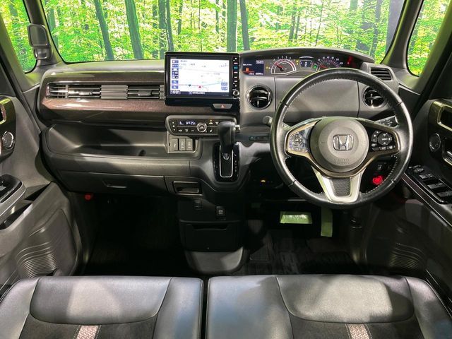 HONDA N BOX CUSTOM 4WD 2018