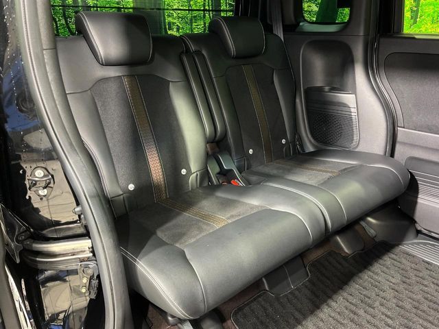 HONDA N BOX CUSTOM 4WD 2018