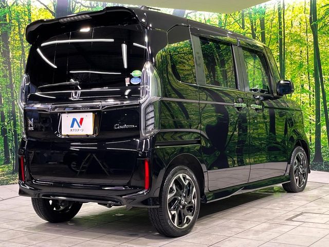 HONDA N BOX CUSTOM 4WD 2018