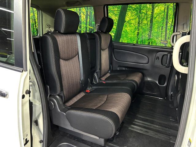 NISSAN SERENA  S-HYBRID 2014