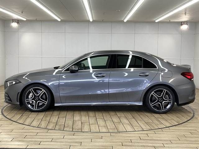 MERCEDES BENZ MERCEDES AMG Aclass sedan 2020
