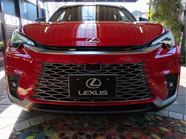 TOYOTA LEXUS LBX 2025