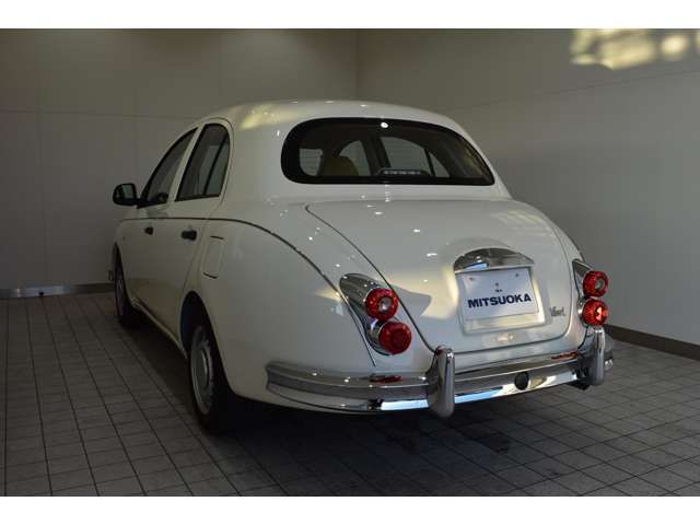 MITSUOKA VIEWT 2020