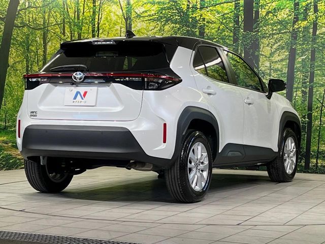 TOYOTA YARIS CROSS 2025