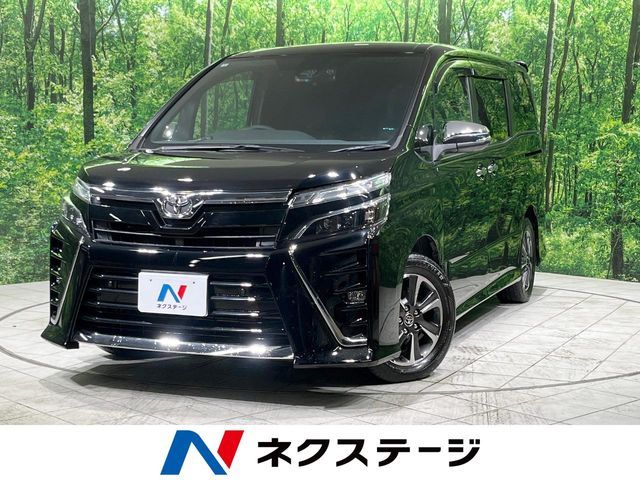 TOYOTA VOXY 2020