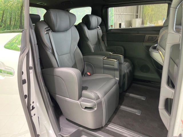 TOYOTA ALPHARD hybrid 2024