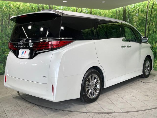 TOYOTA ALPHARD hybrid 2024