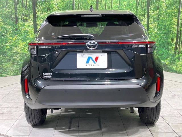 TOYOTA YARIS CROSS 2025