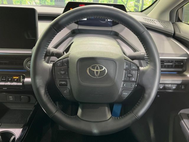 TOYOTA PRIUS 2023