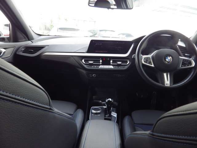 BMW BMW 1series 2022