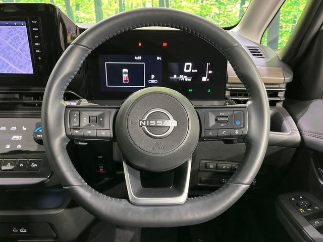 NISSAN SERENA  WG 4WD 2023