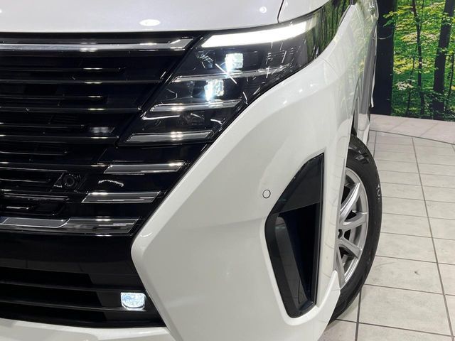 NISSAN SERENA  WG 4WD 2023