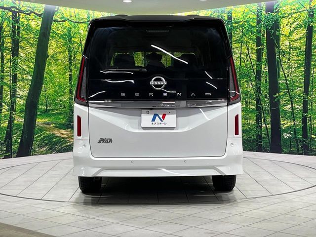 NISSAN SERENA  WG 4WD 2023