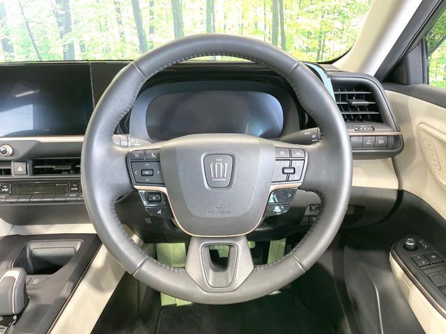 TOYOTA CROWN CROSSOVER 2023