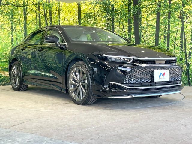TOYOTA CROWN CROSSOVER 2023