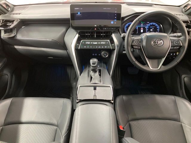 TOYOTA HARRIER HYBRID 2024