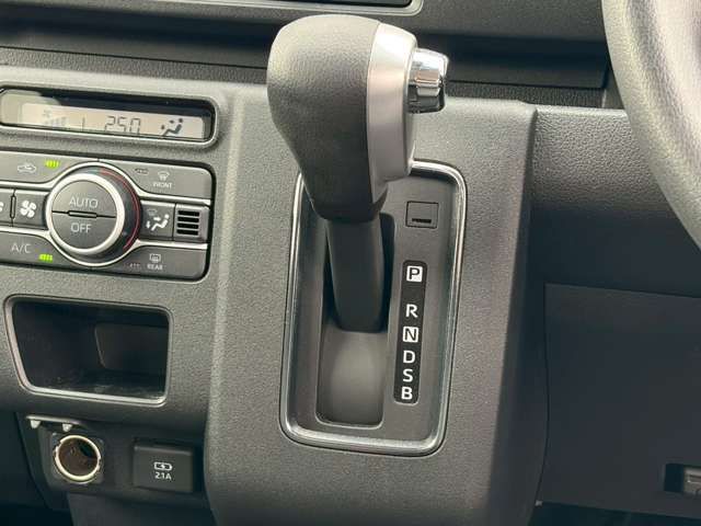 DAIHATSU ATRAI van 4WD 2024