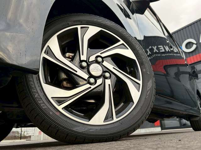 DAIHATSU MOVE CUSTOM 4WD 2022