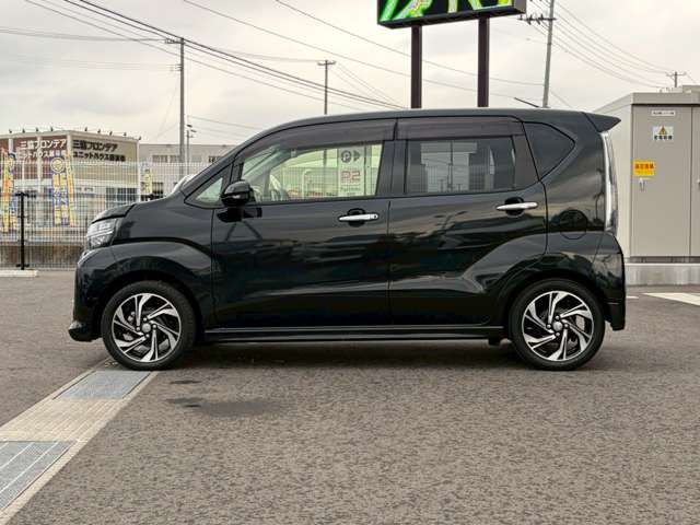 DAIHATSU MOVE CUSTOM 4WD 2022