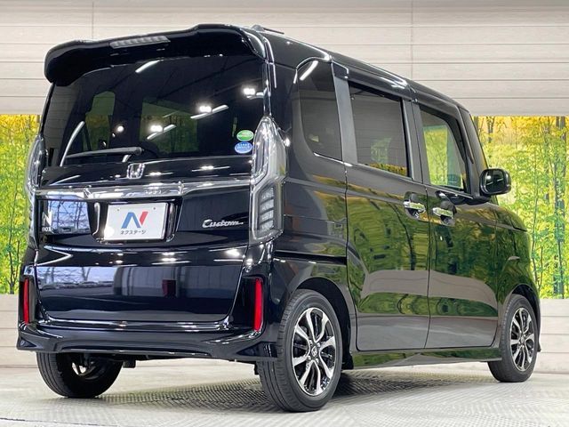 HONDA N BOX CUSTOM 2020