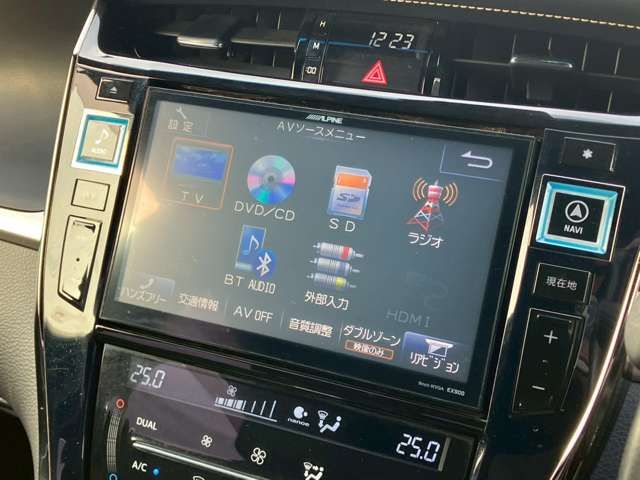 TOYOTA HARRIER HYBRID 2015