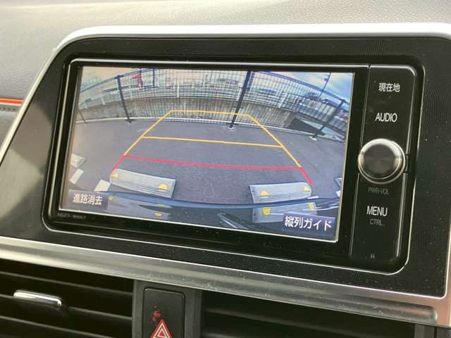 TOYOTA SIENTA HYBRID 2017