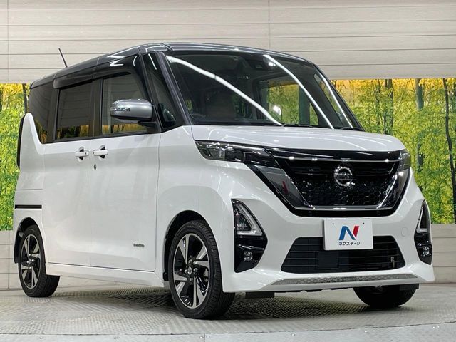 NISSAN ROOX 2021